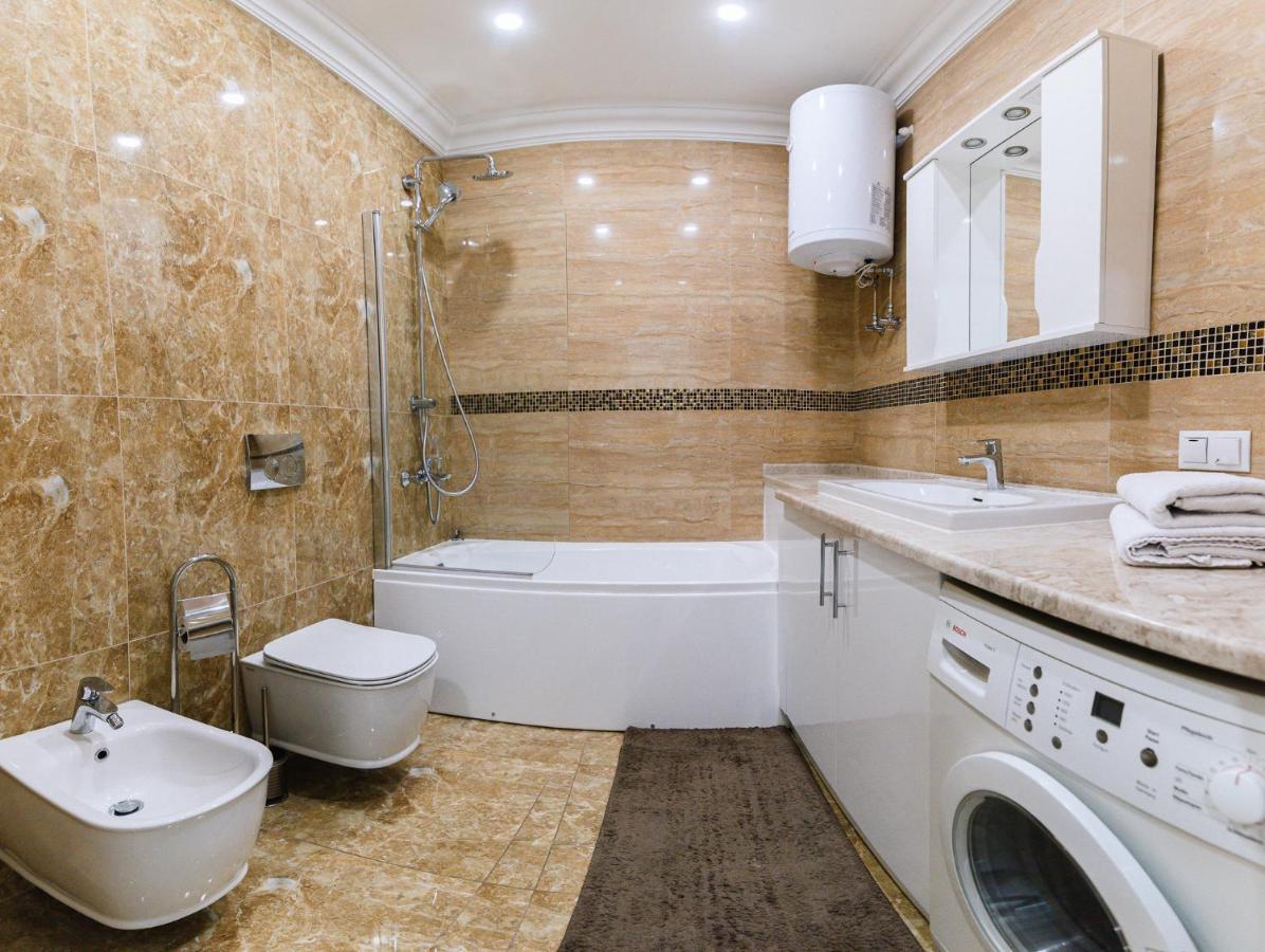 Luxury For Business & Pleasure Royal 2 Apartment Kiev Exterior foto
