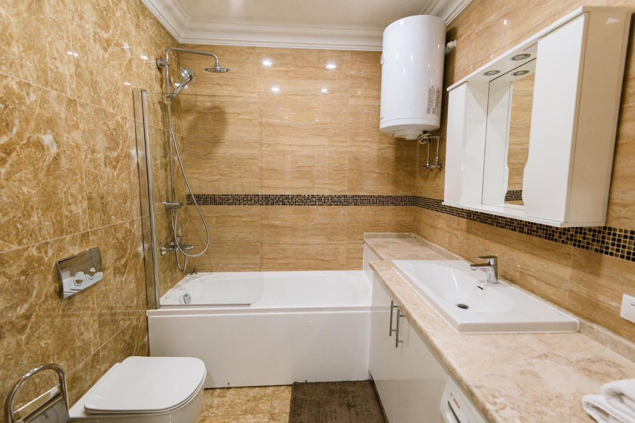 Luxury For Business & Pleasure Royal 2 Apartment Kiev Exterior foto