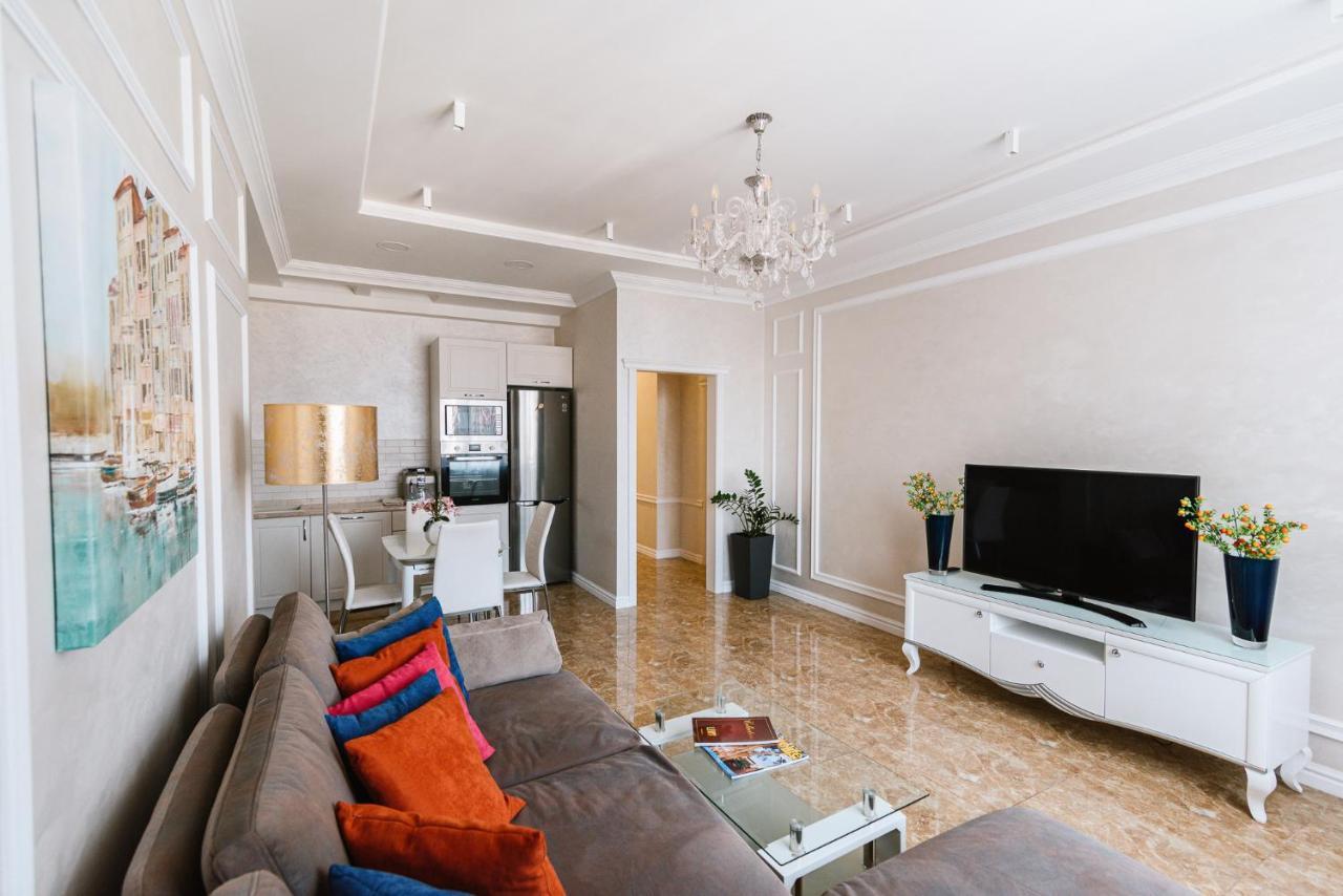 Luxury For Business & Pleasure Royal 2 Apartment Kiev Exterior foto