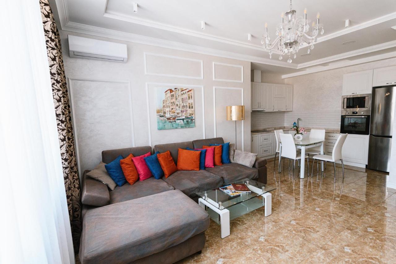 Luxury For Business & Pleasure Royal 2 Apartment Kiev Exterior foto