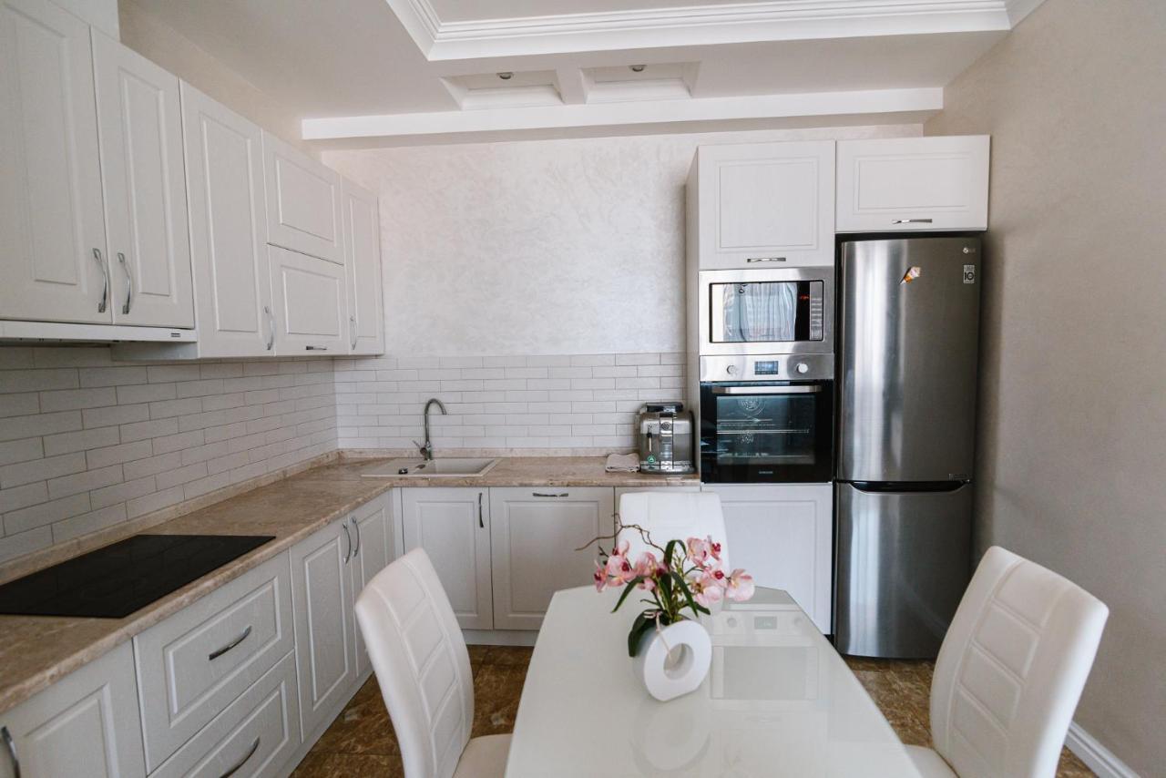 Luxury For Business & Pleasure Royal 2 Apartment Kiev Exterior foto
