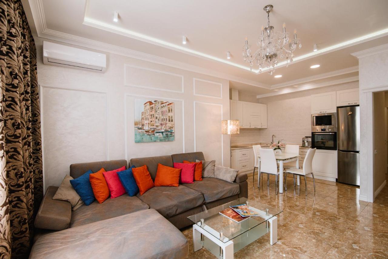 Luxury For Business & Pleasure Royal 2 Apartment Kiev Exterior foto