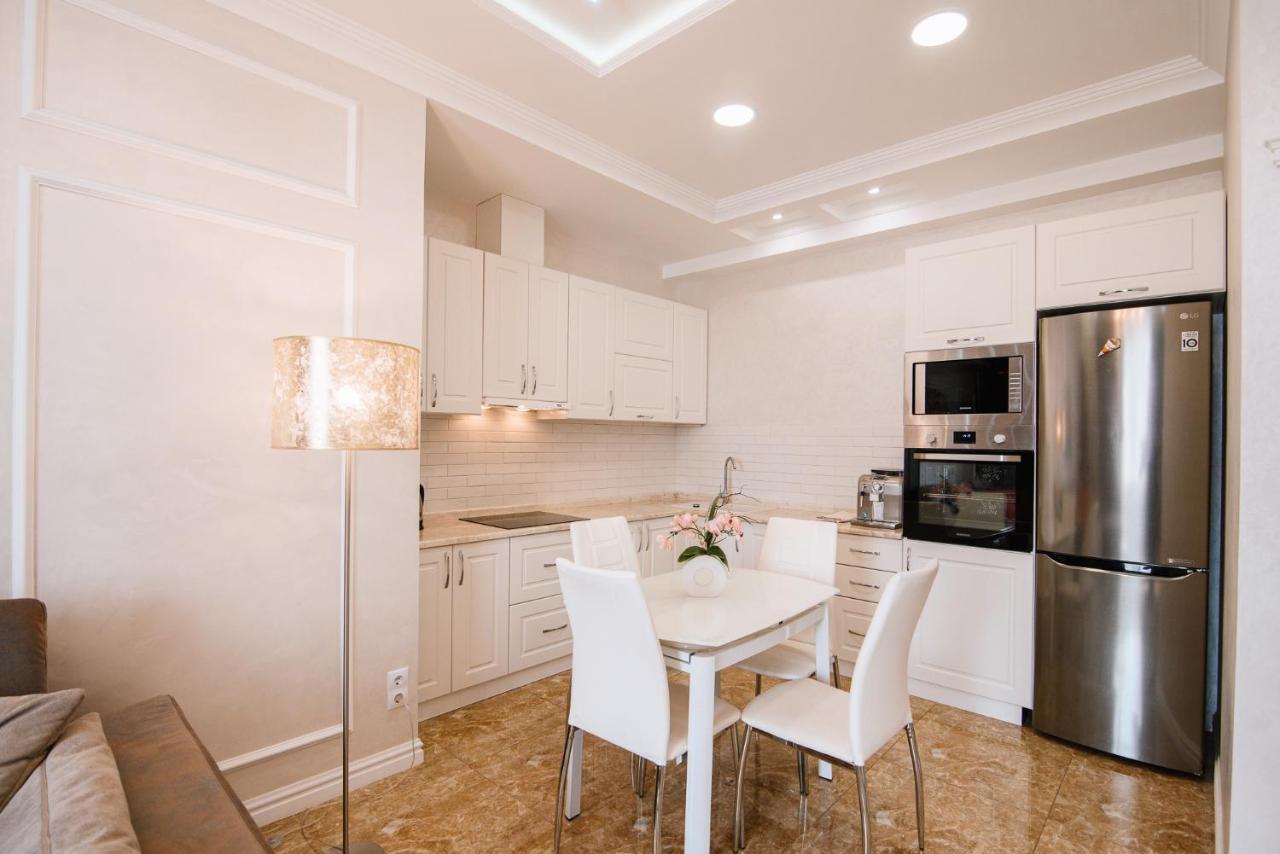 Luxury For Business & Pleasure Royal 2 Apartment Kiev Exterior foto